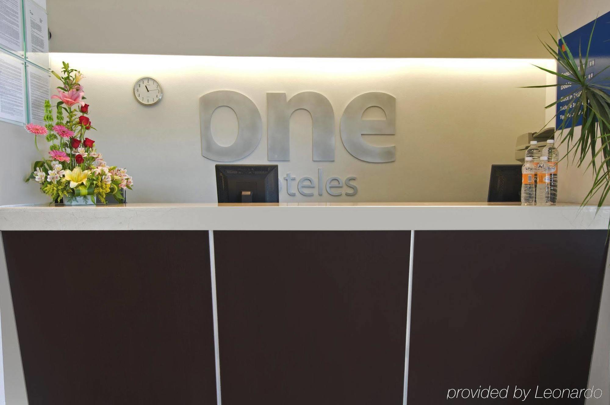 One Toluca Aeropuerto Hotel Интериор снимка